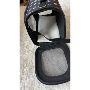 NWT- Small Dog (up to 6lbs) or Cat Carrier with Paw Prints